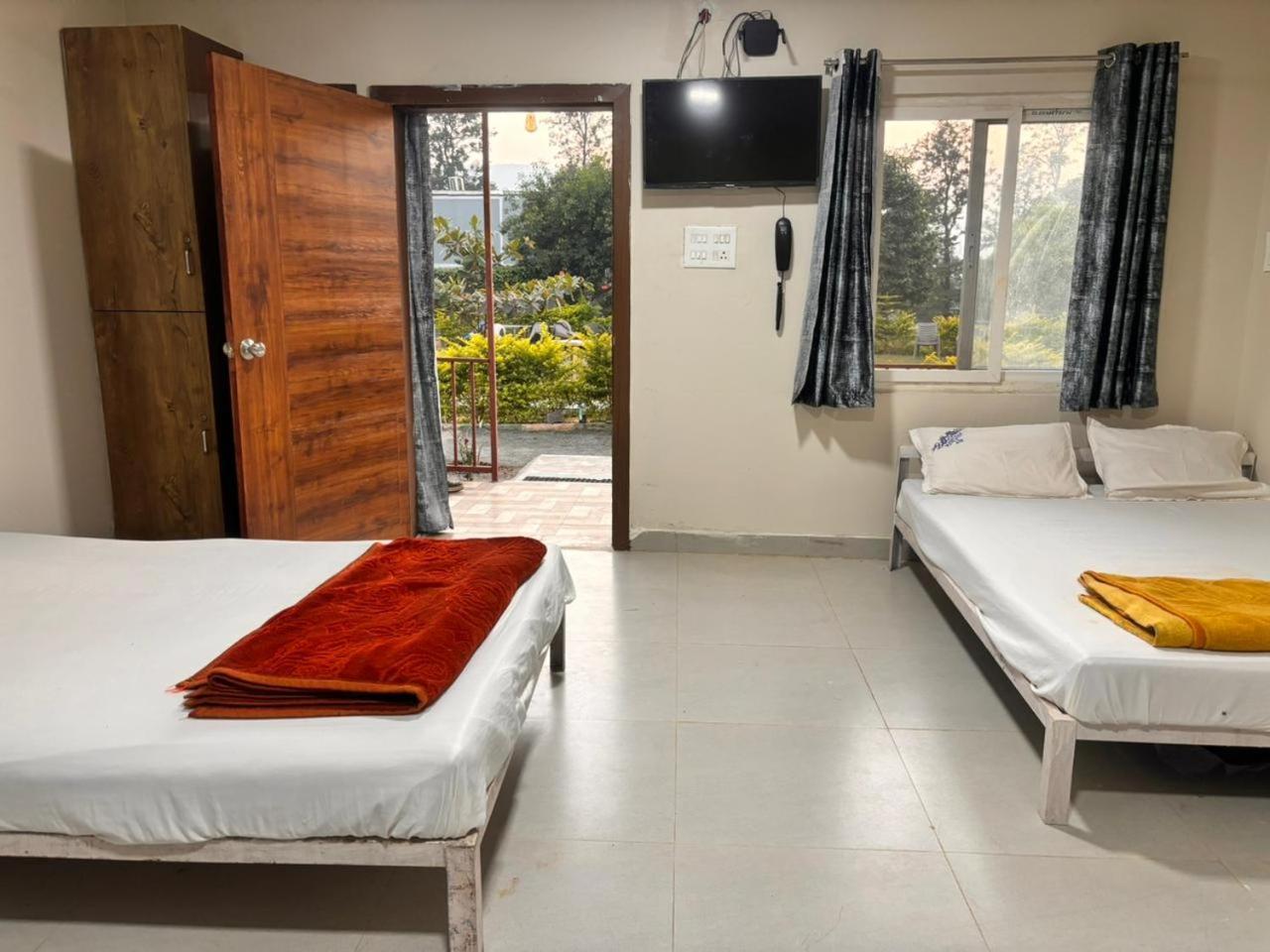 Natures Nest Araku Resort エクステリア 写真