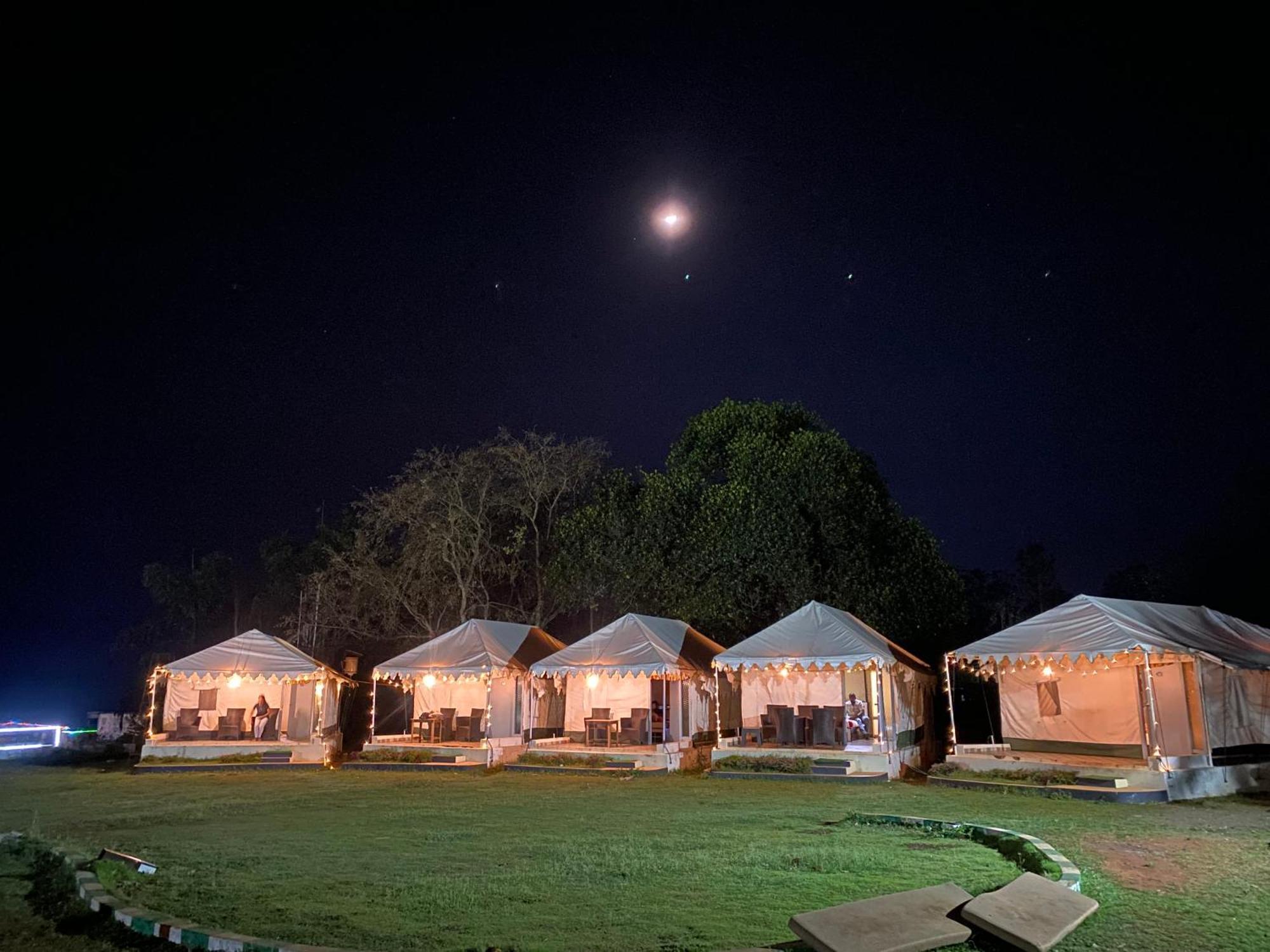 Natures Nest Araku Resort エクステリア 写真